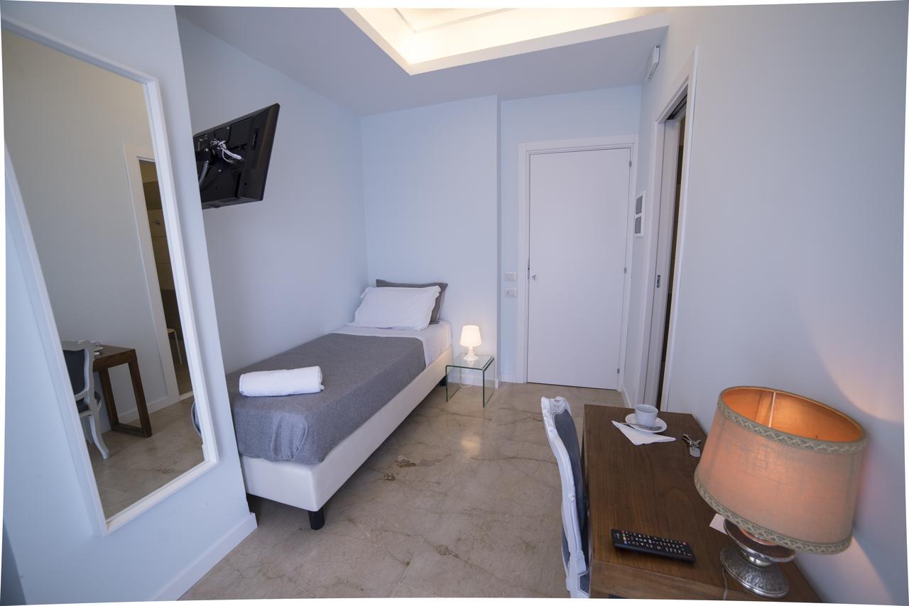 B&B Attico 33 Palermo Exteriör bild