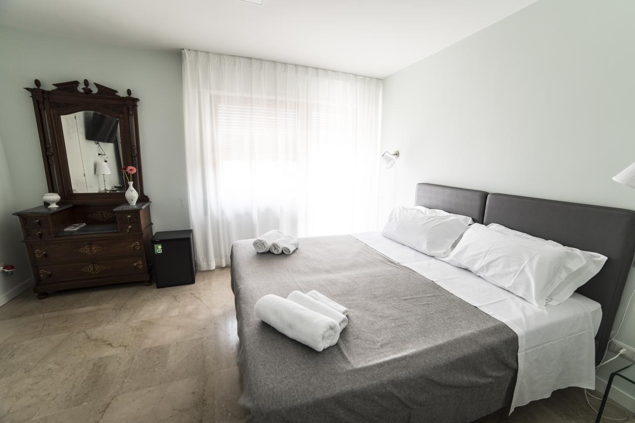 B&B Attico 33 Palermo Exteriör bild